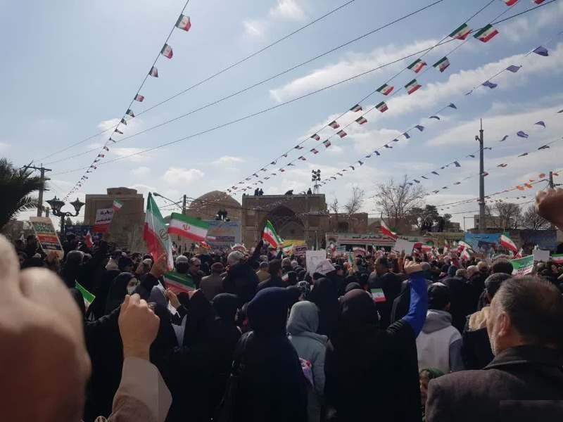 نمایش شکوه پیروزی در استان مرکزی/ همه آمده اند نمایش شکوه پیروزی در استان مرکزی/ همه آمده اند