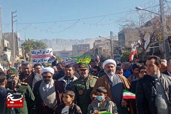 روایت آغاز چهل و پنجمین سال انقلاب اسلامی به روایت کازرونیها +عکس روایت آغاز چهل و پنجمین سال انقلاب اسلامی به روایت کازرونیها +عکس