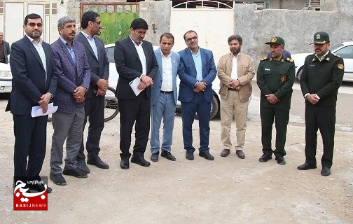 عملیات اجرایی احداث دیوار حفاظتی دره علی آباد برازجان عملیات اجرایی احداث دیوار حفاظتی دره علی آباد برازجان
