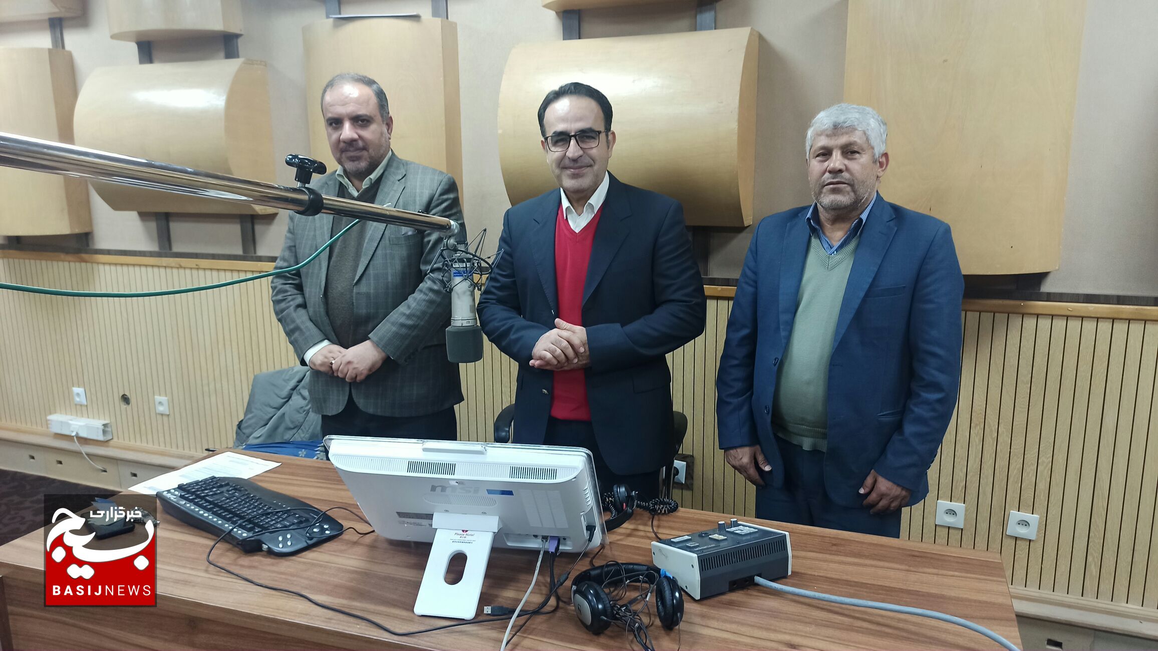 حضور رئیس هیئت مدیره و مدیرعامل مجمع خیرین سلامت در برنامه زنده رادیویی بدون تعارف رادیو دنا