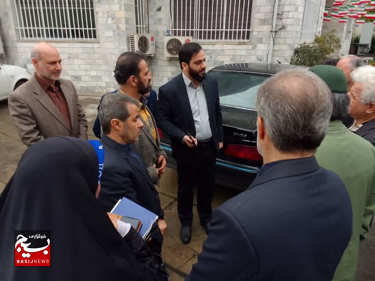 نشست صمیمی دکتر حسینیان رییس محترم بسبج کارخانجات استان نشست صمیمی دکتر حسینیان رییس محترم بسبج کارخانجات استان