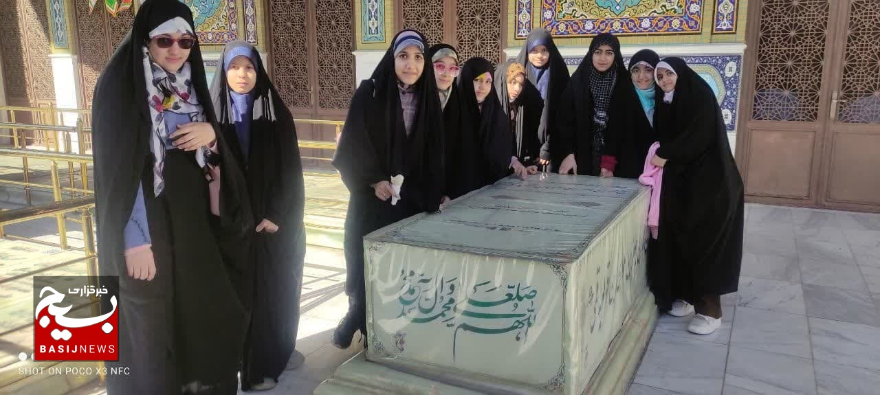 تبیین چرایی بعثت؛ پیامبر و ائمه معصومین(ع) بهترین مربی و الگو برای بشریت هستند تبیین چرایی بعثت؛ پیامبر و ائمه معصومین(ع) بهترین مربی و الگو برای بشریت هستند