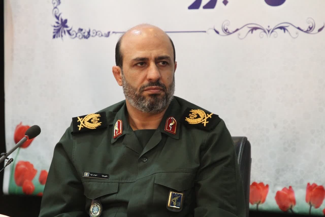 سپاه، ستون و عمود مستحکم خیمه انقلاب است سپاه، ستون و عمود مستحکم خیمه انقلاب است