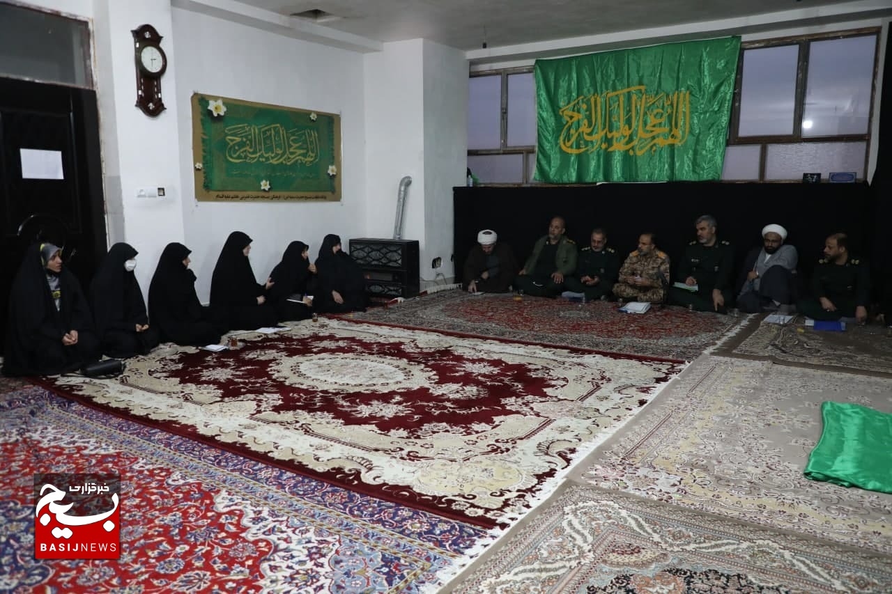 انقلاب اسلامی در نقطه مطلوب و روبه رشدی قرار دارد انقلاب اسلامی در نقطه مطلوب و روبه رشدی قرار دارد