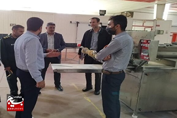 پایش و عارضه یابی ۵۰ واحد تولیدی و صنعتی در شهرستان کازرون پایش و عارضه یابی ۵۰ واحد تولیدی و صنعتی در شهرستان کازرون