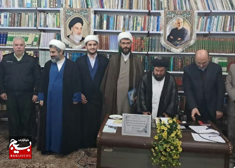 دشمن میخواهد با ترویج بی حجابی حواس مردم را پرت کند دشمن میخواهد با ترویج بی حجابی حواس مردم را پرت کند