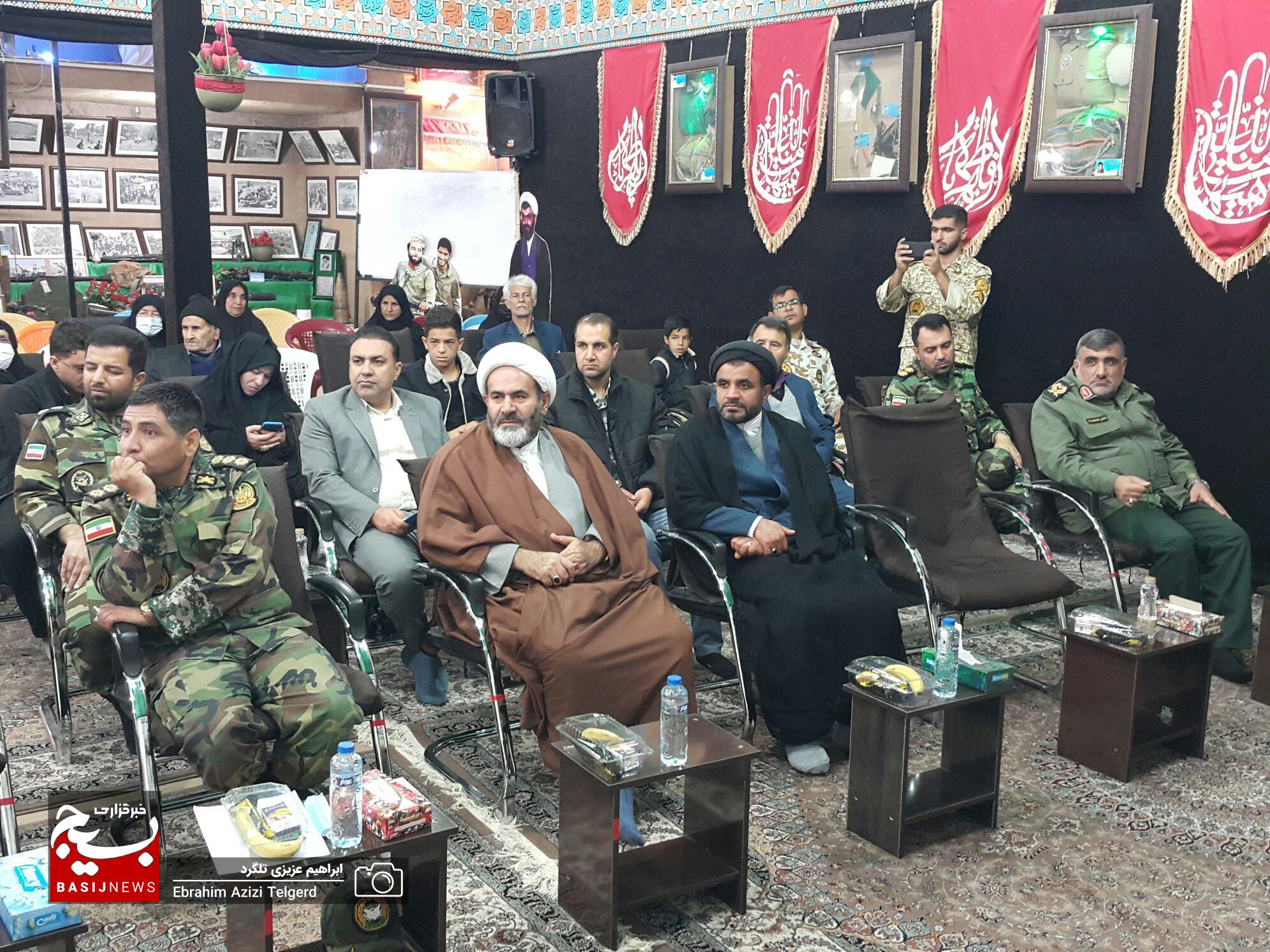 برگزاری همایش تجلیل از خانواده های شهدای ارتش در یاسوج برگزاری همایش تجلیل از خانواده های شهدای ارتش در یاسوج