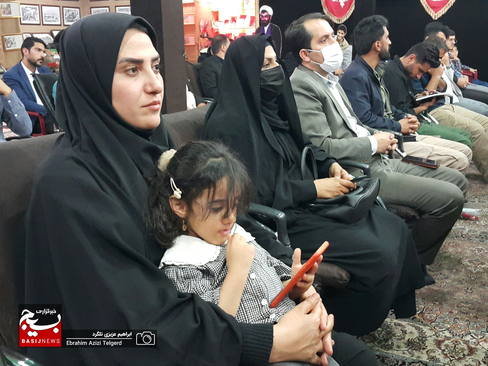 فعالین عرصه احسان و نیکوکاری کهگیلویه و بویراحمد تجلیل شدند فعالین عرصه احسان و نیکوکاری کهگیلویه و بویراحمد تجلیل شدند