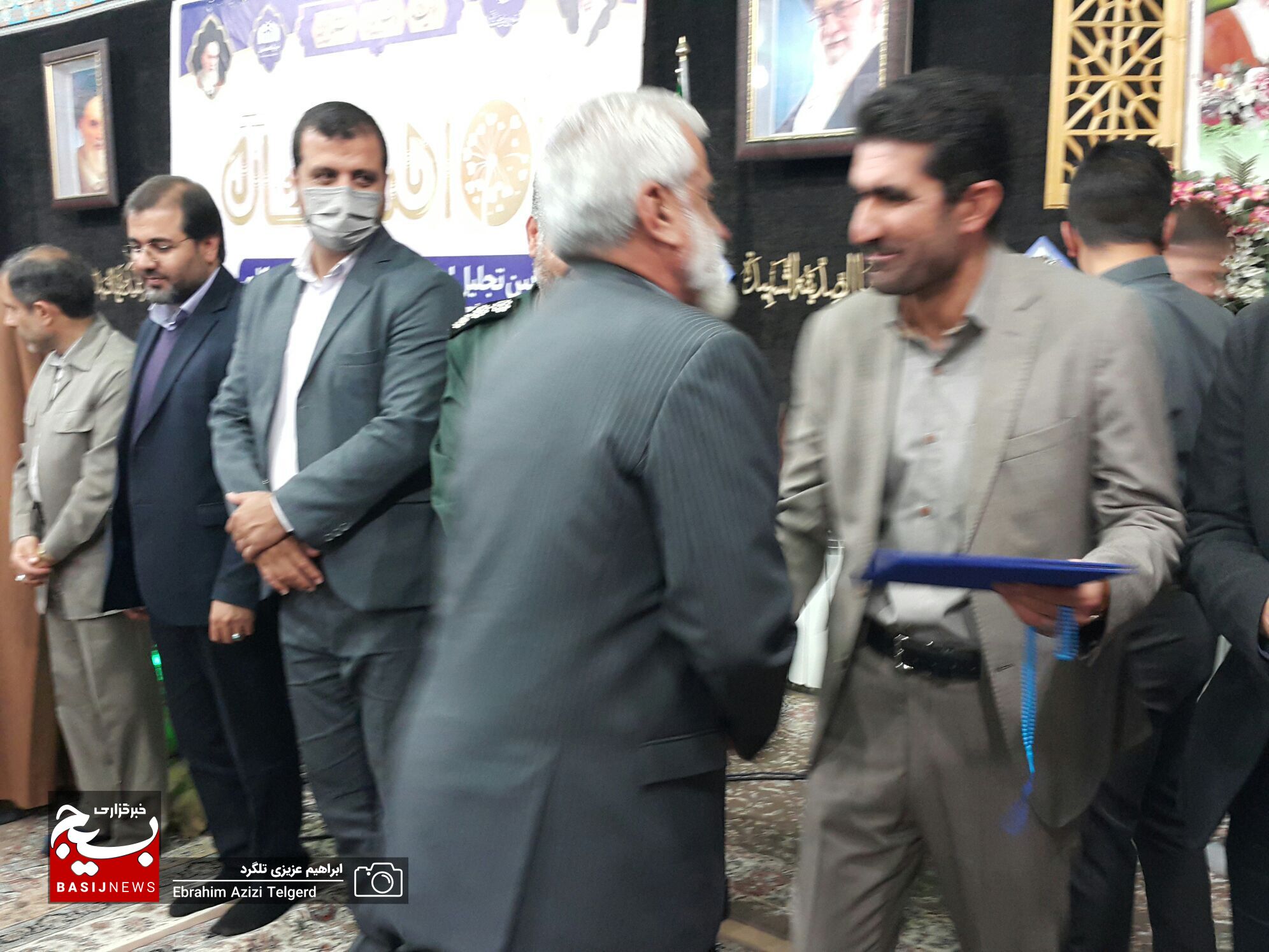 فعالین عرصه احسان و نیکوکاری کهگیلویه و بویراحمد تجلیل شدند فعالین عرصه احسان و نیکوکاری کهگیلویه و بویراحمد تجلیل شدند
