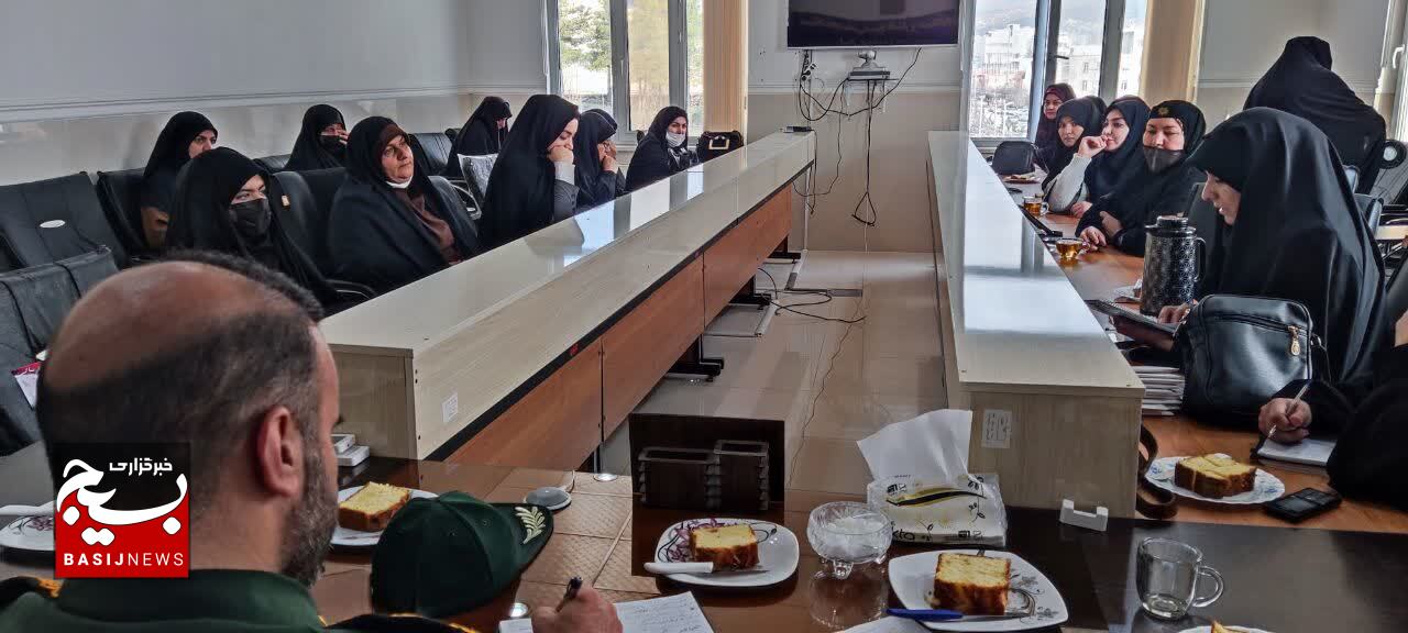 تجلیل بسیج جامعه زنان سپاه فتح از الگوهای برتر عفاف و حجاب