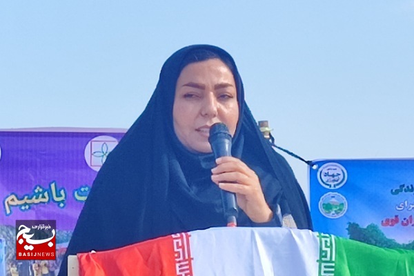 کاشت یک میلیارد درخت نیازمند مشارکت همگان است