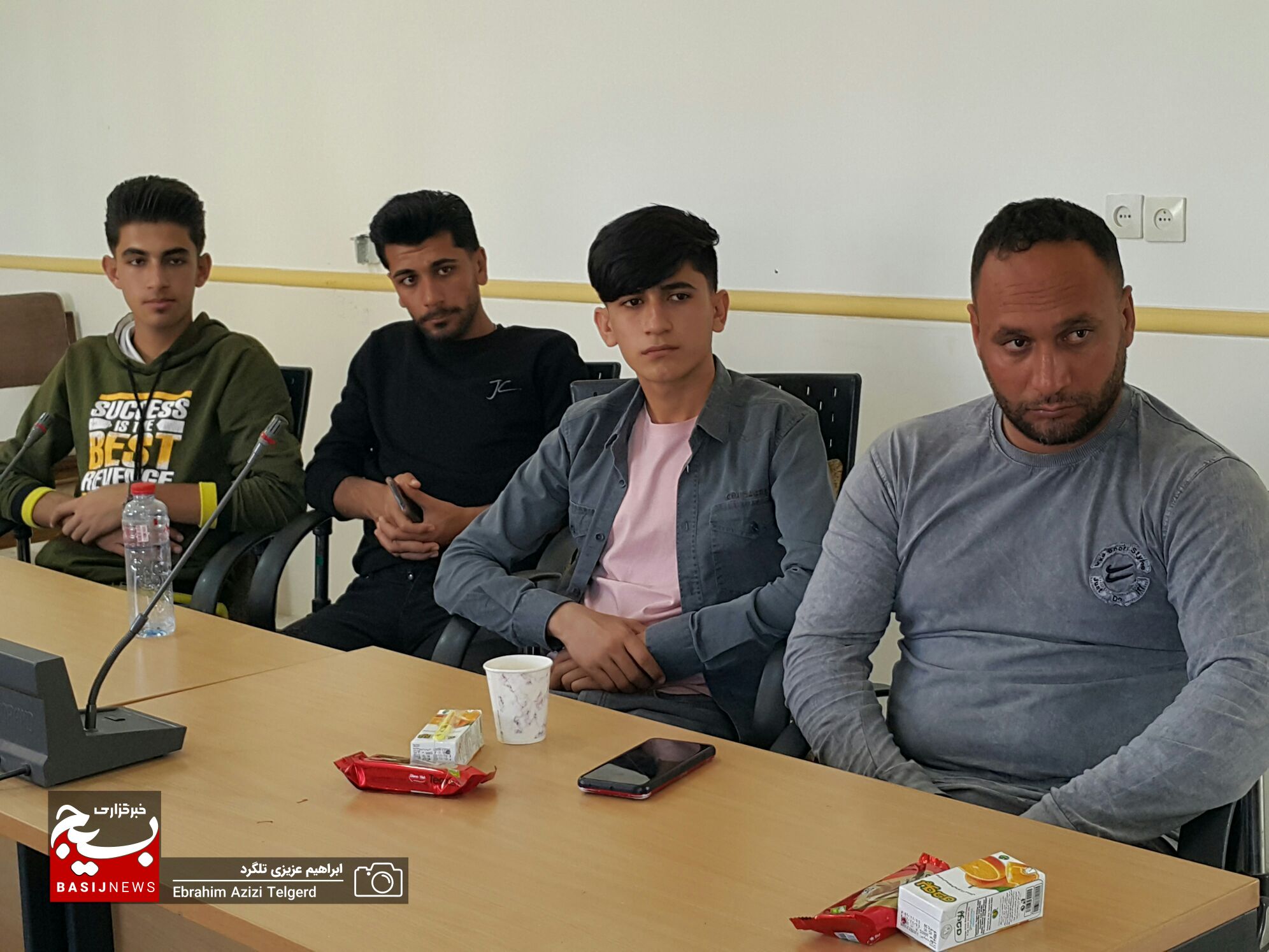 برگزاری نشست علمی تخصصی جوانان در یاسوج برگزاری نشست علمی تخصصی جوانان در یاسوج