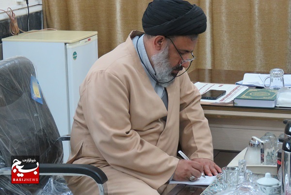کنترل ساختارهای فرهنگی سبب پایداری فرهنگ در جامعه میشود کنترل ساختارهای فرهنگی سبب پایداری فرهنگ در جامعه میشود