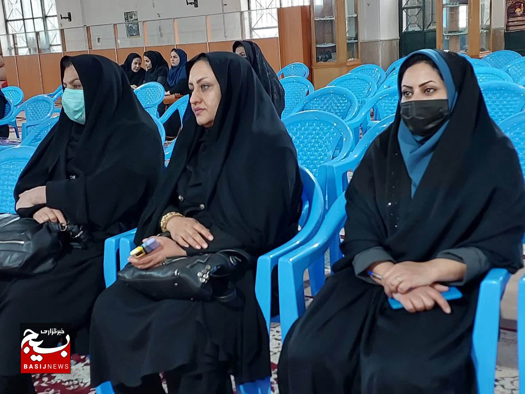 برگزاری گردهمایی فرزندان شهدای استان کهگیلویه و بویراحمد در یاسوج + تصاویر برگزاری گردهمایی فرزندان شهدای استان کهگیلویه و بویراحمد در یاسوج + تصاویر