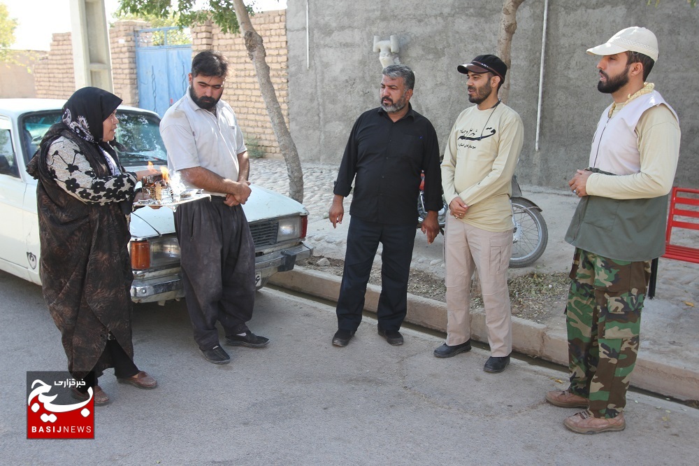 یکهزار جهادگر قمی در ایام نوروز خدمترسانی میکنند یکهزار جهادگر قمی در ایام نوروز خدمترسانی میکنند