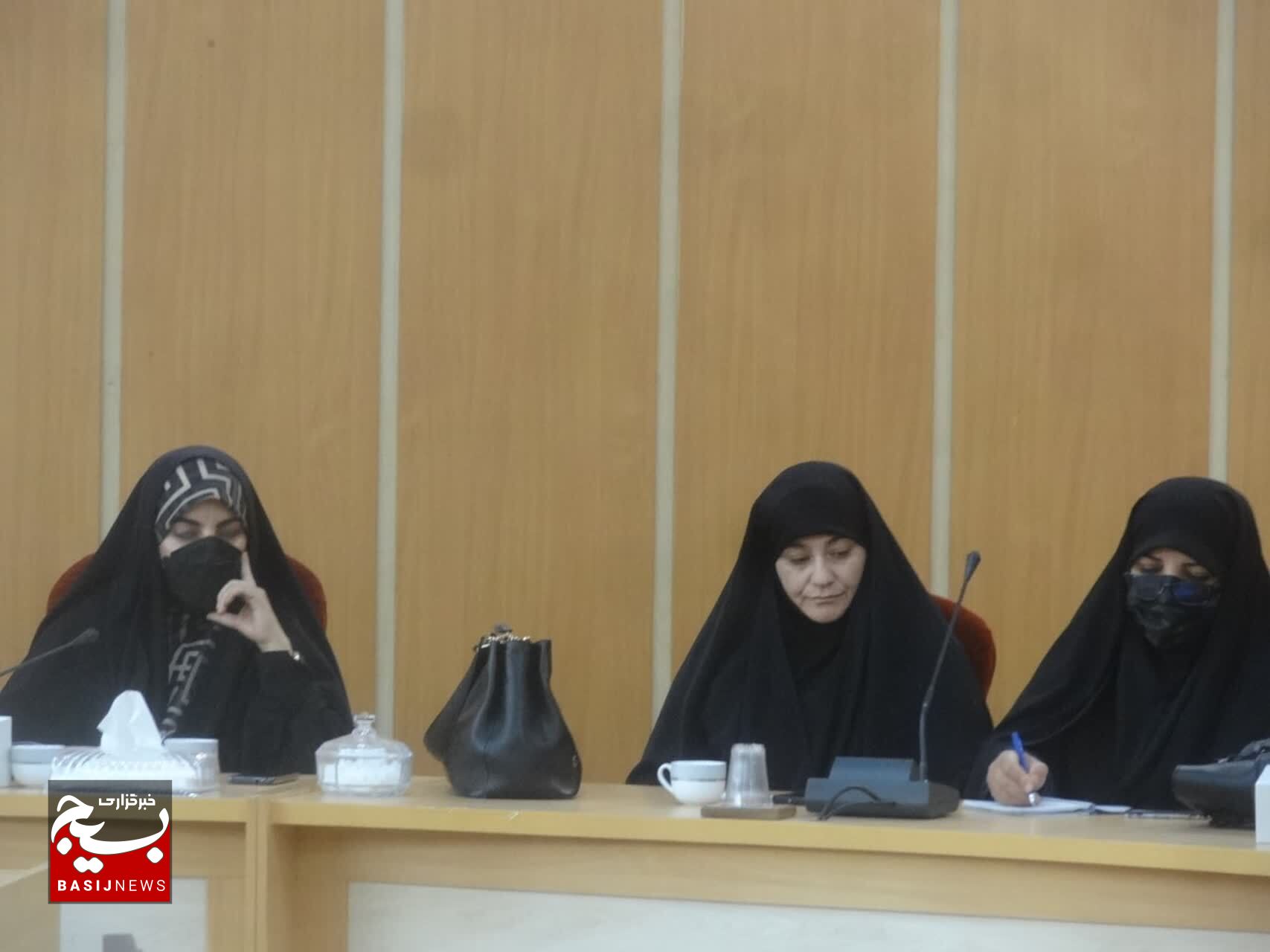 نشست مجمع مردمی پیگیری سیاست های کلی نظام مقدس جمهوری در یاسوج