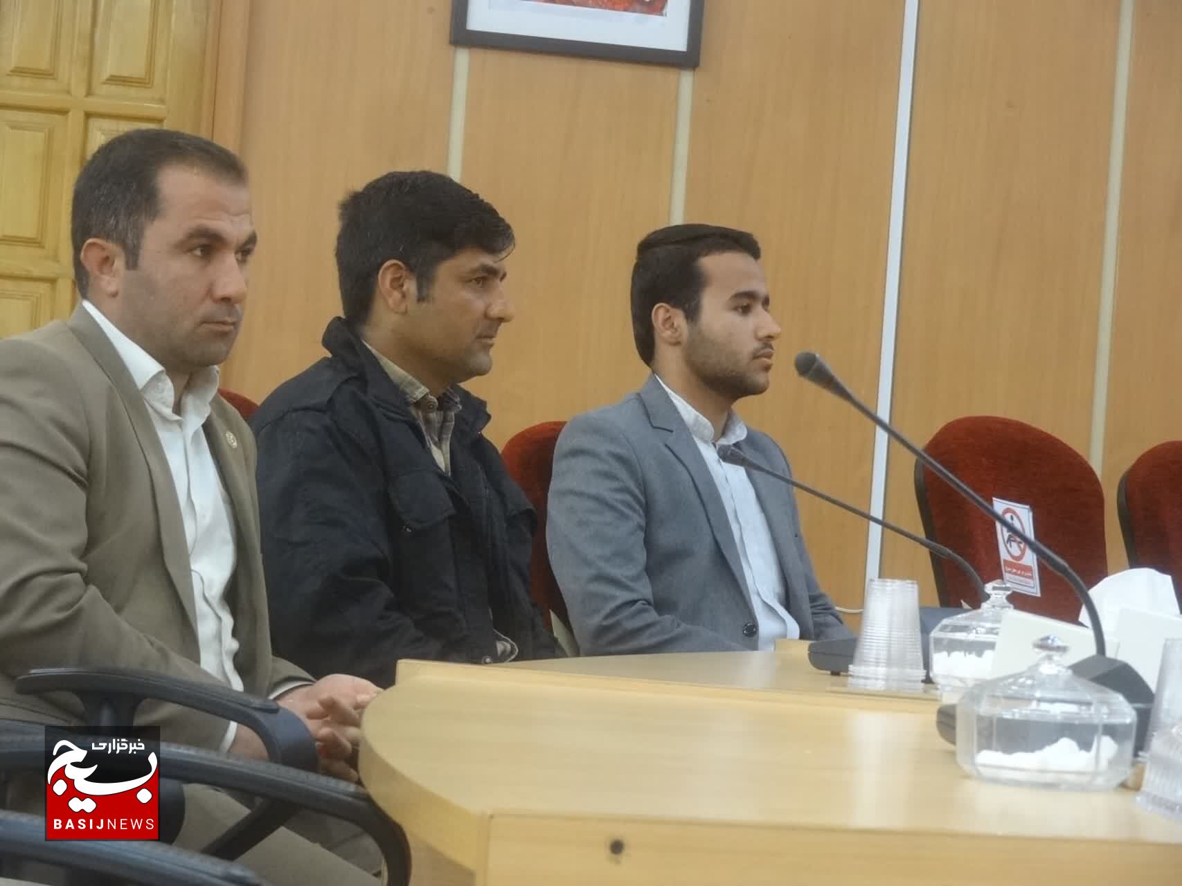 نشست مجمع مردمی پیگیری سیاست های کلی نظام مقدس جمهوری در یاسوج