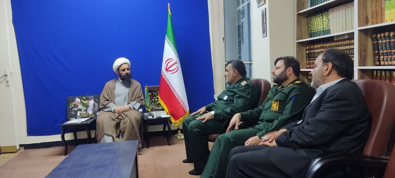 دیدار رییس ستاد بازسازی عتبات عالیات استان با امام جمعه شهرستان باشت دیدار رییس ستاد بازسازی عتبات عالیات استان با امام جمعه شهرستان باشت