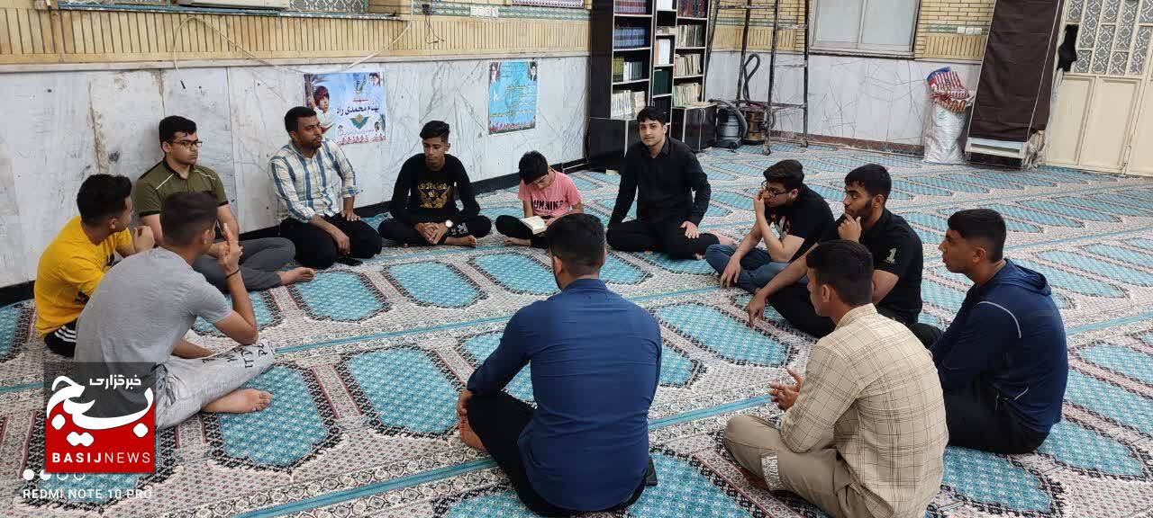 محفل انس با قرآن و حلقات صالحین پایگاه میثم تمار حمیدیه محفل انس با قرآن و حلقات صالحین پایگاه میثم تمار حمیدیه