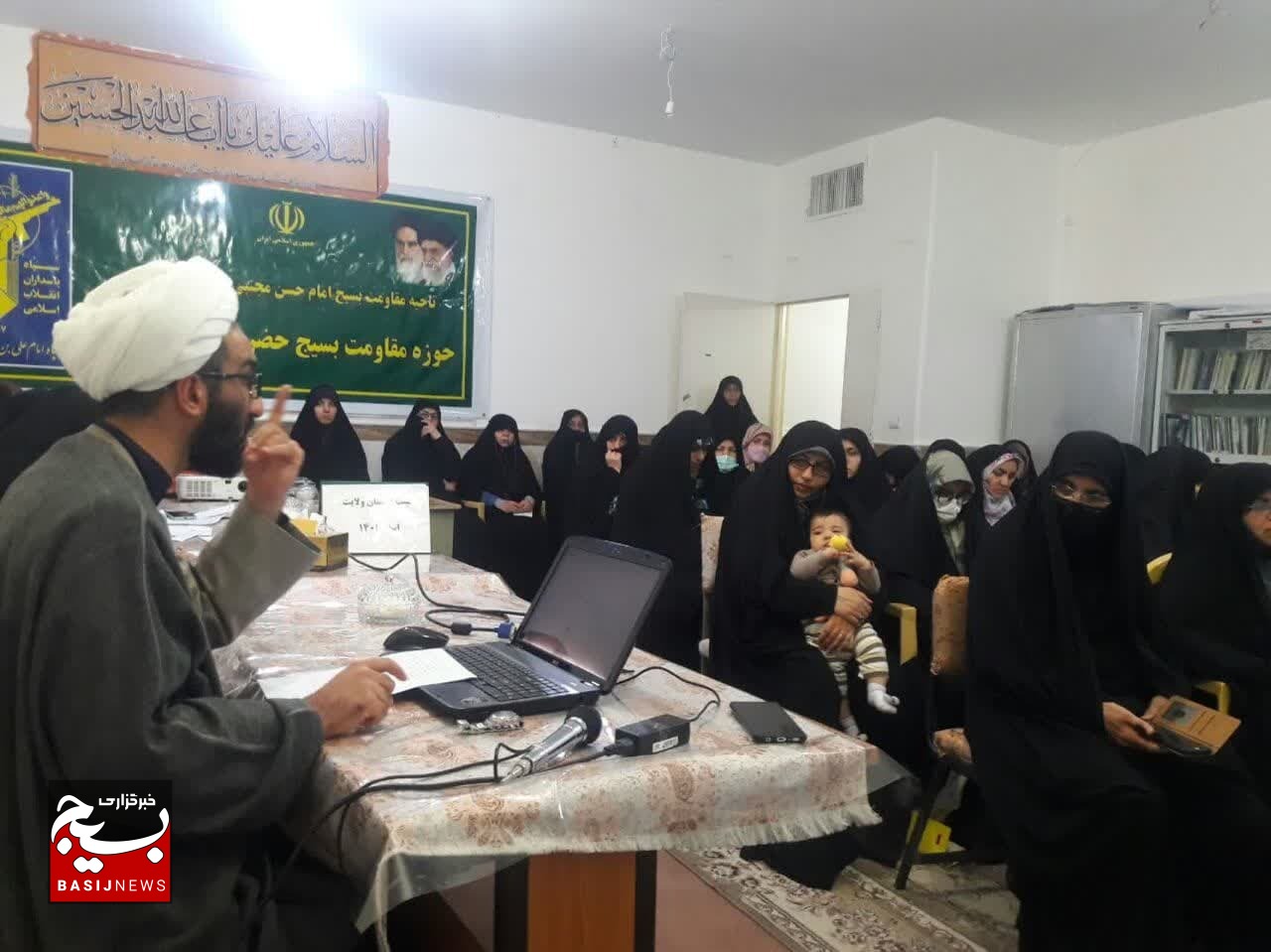 پاسداران نقشآفرین حوزه حضرت نرجس(س) قم تجلیل شدند پاسداران نقشآفرین حوزه حضرت نرجس(س) قم تجلیل شدند