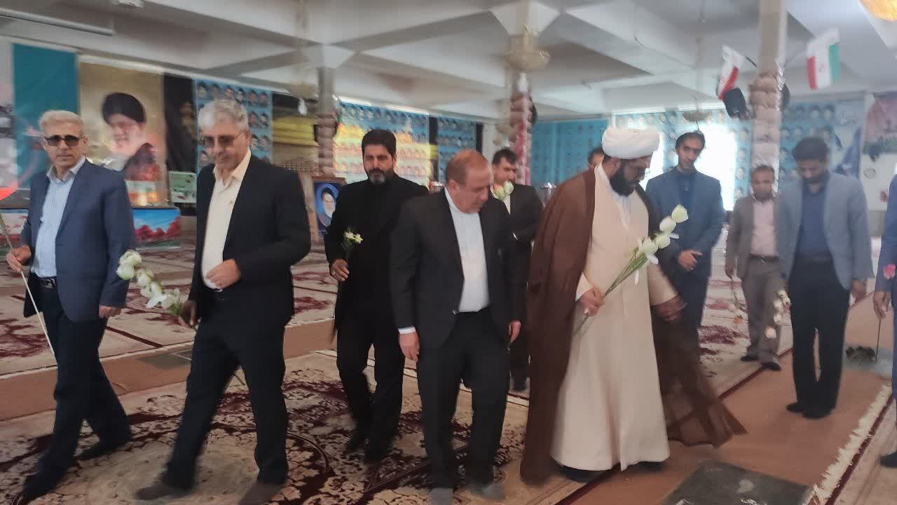 آغاز برنامه‌های هفته تربیت اسلامی در کهگیلویه و بویراحمد با شعار« تربیت همیشه و همه جا» و تجدید میثاق با شهدا