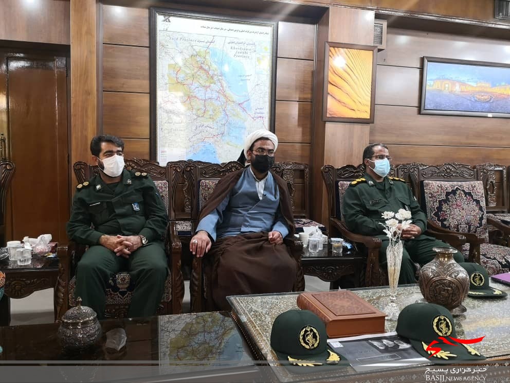 دیدار مسئول بسیج سازندگی با استاندار جدید کرمان دیدار مسئول بسیج سازندگی با استاندار جدید کرمان