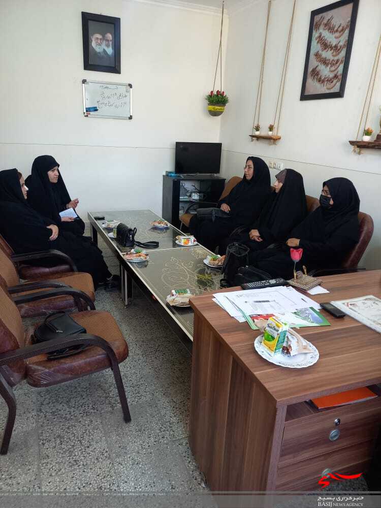 معرفی مسؤلین هیأتهای ورزشی بسیج خواهران سپاه فتح کهگیلویه وبویراحمد در ۷ رشته ورزشی معرفی مسؤلین هیأتهای ورزشی بسیج خواهران سپاه فتح کهگیلویه وبویراحمد در ۷ رشته ورزشی