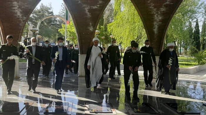 دیدار وتجلیل از خانواده شهدای فرهنگی شهرستان ایلام دیدار وتجلیل از خانواده شهدای فرهنگی شهرستان ایلام