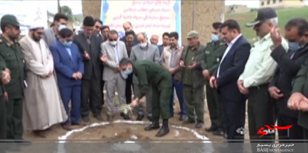 کلنگ زنی احداث خانه های مددجویان کمیته امداد در انگوت کلنگ زنی احداث خانه های مددجویان کمیته امداد در انگوت