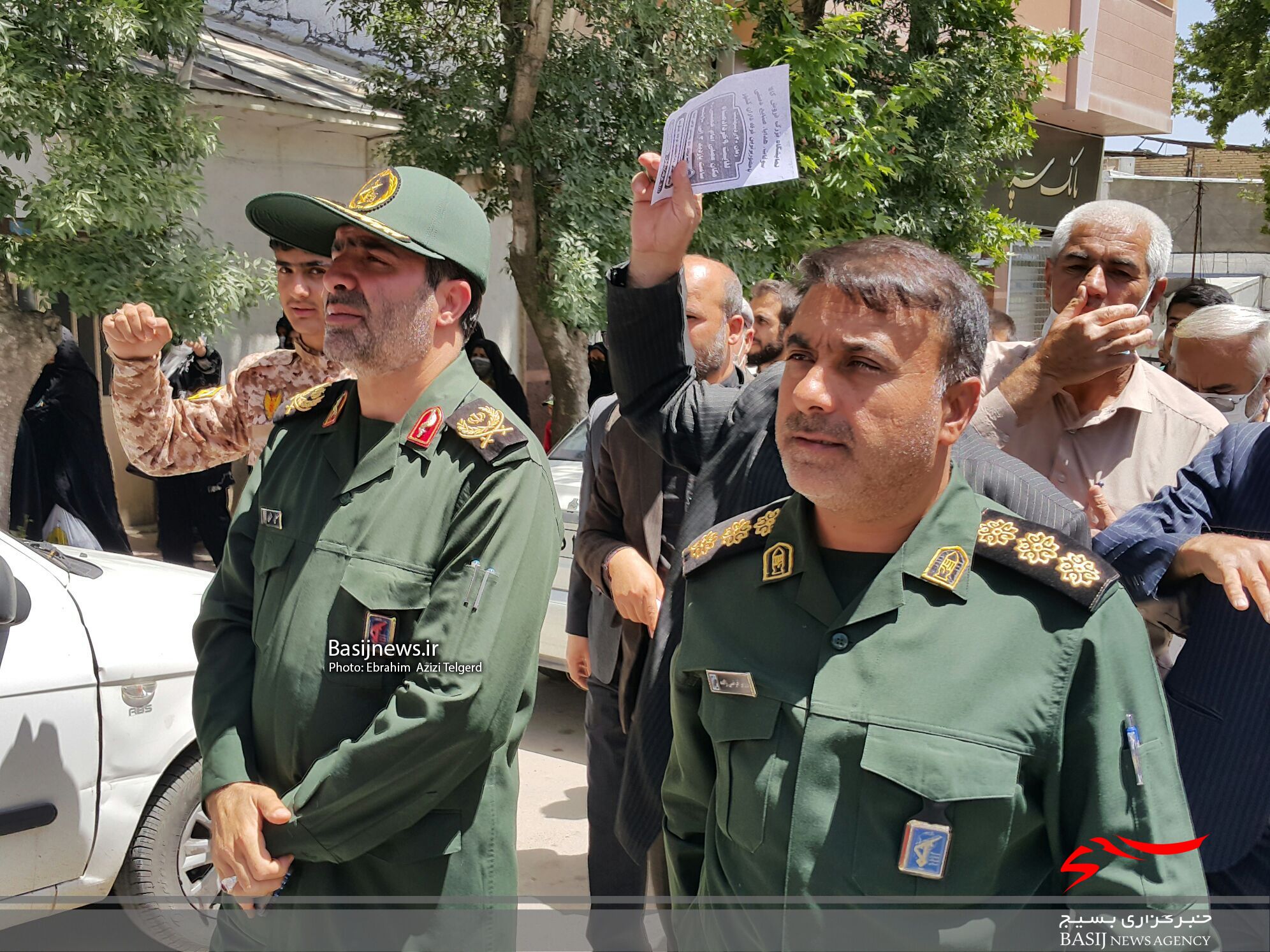 راهپیمایی نمازگزاران یاسوجی در حمایت از طرح اصلاحات اقتصادی و انزجار از دشمنان و مخلان اقتصادی