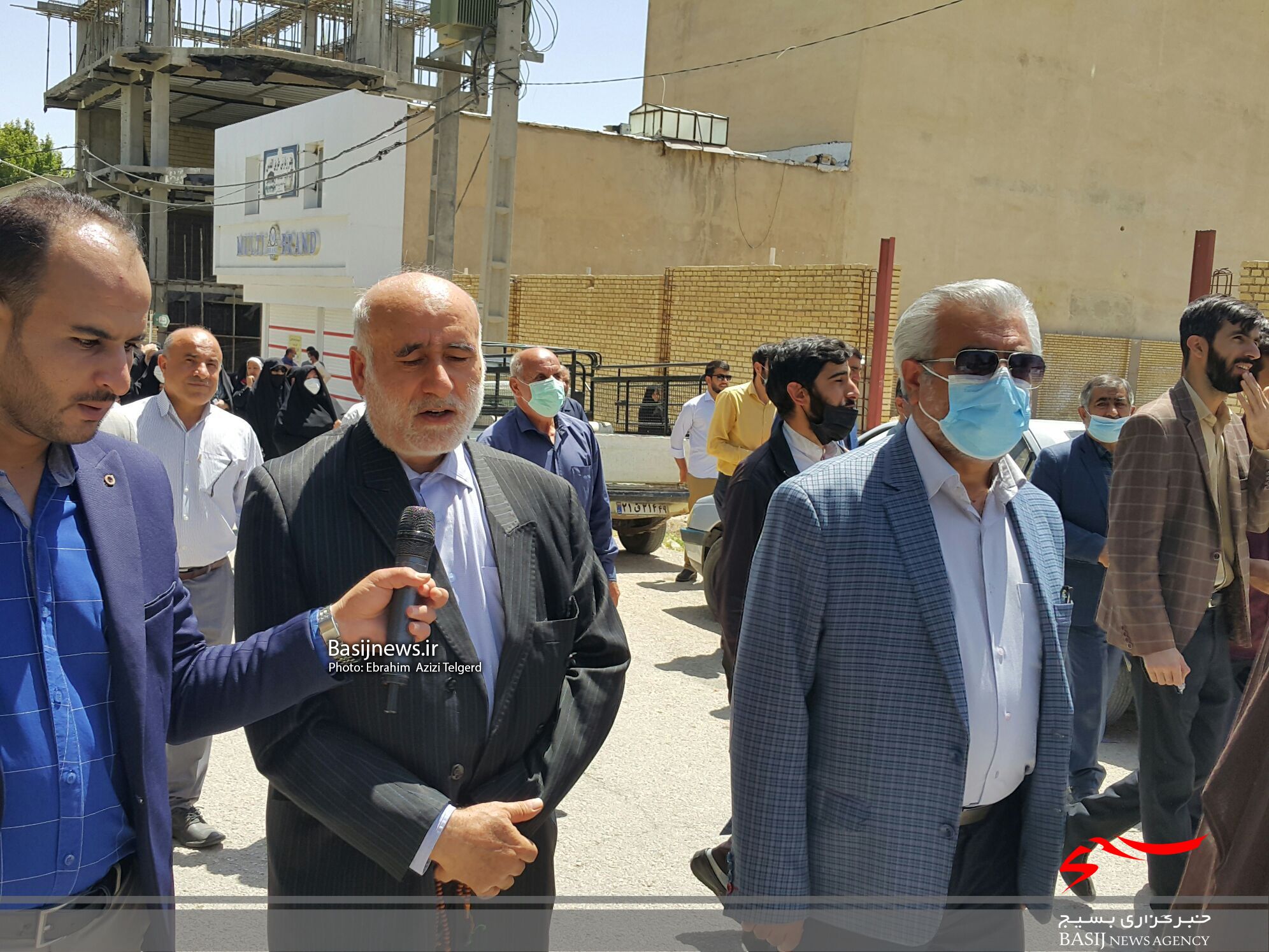 راهپیمایی نمازگزاران یاسوجی در حمایت از طرح اصلاحات اقتصادی و انزجار از دشمنان و مخلان اقتصادی