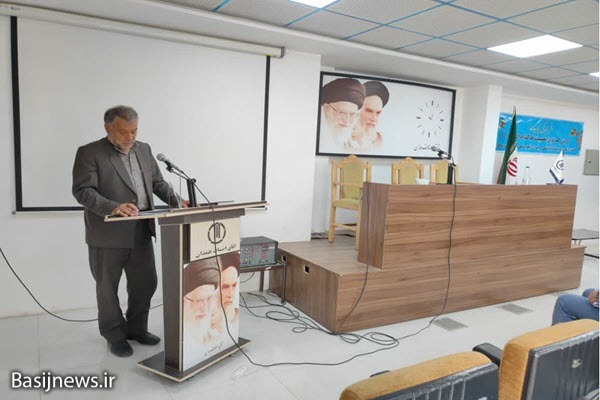 جلسه هیات امنای راسته بازارها و مراکز خرید همدان برگزار شد جلسه هیات امنای راسته بازارها و مراکز خرید همدان برگزار شد