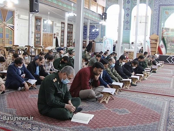 برگزاری محفل انس با قرآن کریم نیروهای مسلح بمناسبت شب قدر