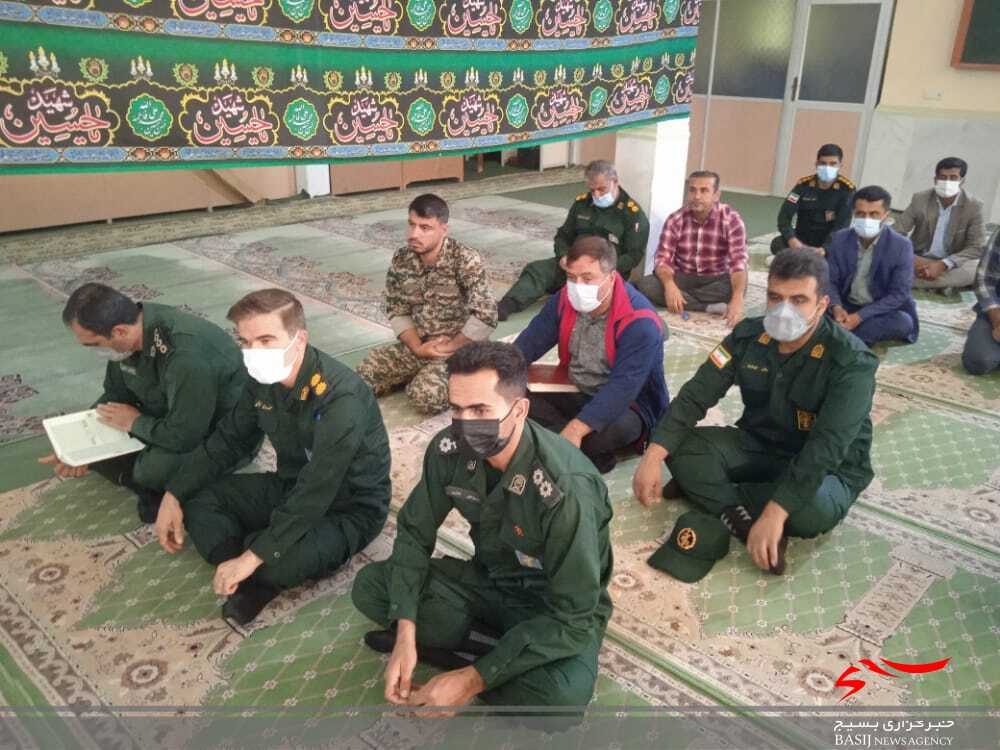 دیدار نماینده ولی فقیه در استان با فرمانده و رزمندگان تیپ ۴۸ فتح دیدار نماینده ولی فقیه در استان با فرمانده و رزمندگان تیپ ۴۸ فتح