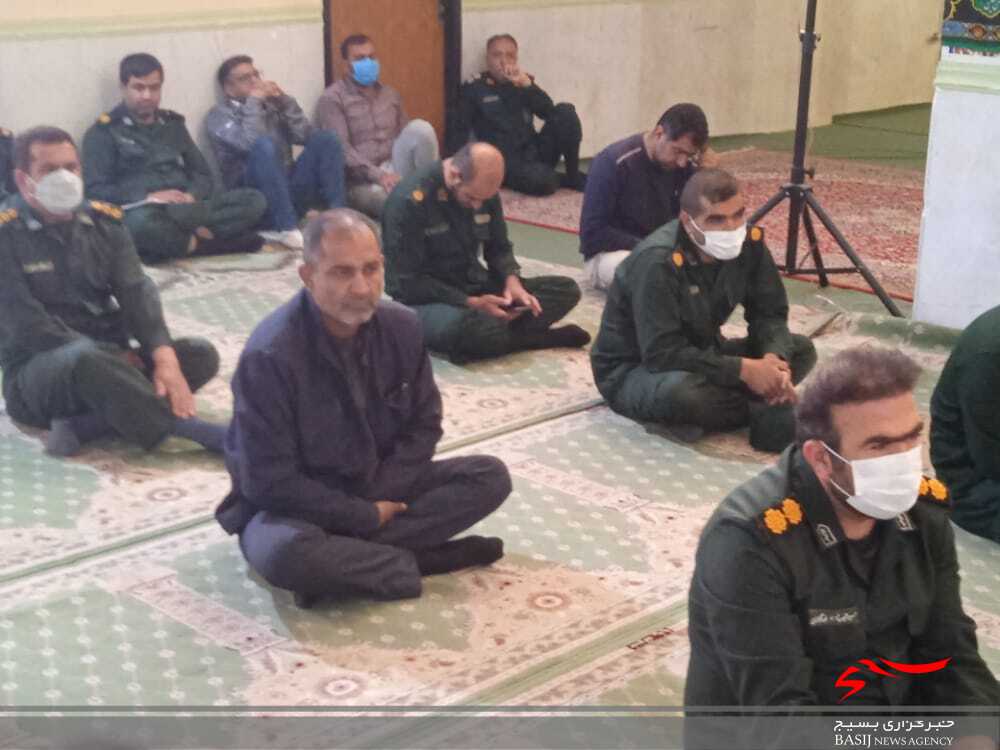 دیدار نماینده ولی فقیه در استان با فرمانده و رزمندگان تیپ ۴۸ فتح دیدار نماینده ولی فقیه در استان با فرمانده و رزمندگان تیپ ۴۸ فتح