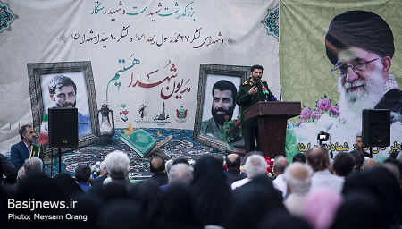 امام خمینی (ره) در روز قدس مردم را پای کار آورد