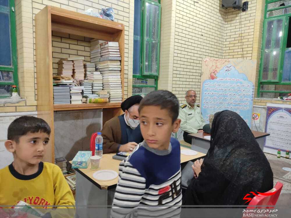 برگزاری میز خدمت قضایی و حقوقی مشترک بسیج حقوقدانان و دادگستری استان در دهستان دشتروم برگزاری میز خدمت قضایی و حقوقی مشترک بسیج حقوقدانان و دادگستری استان در دهستان دشتروم