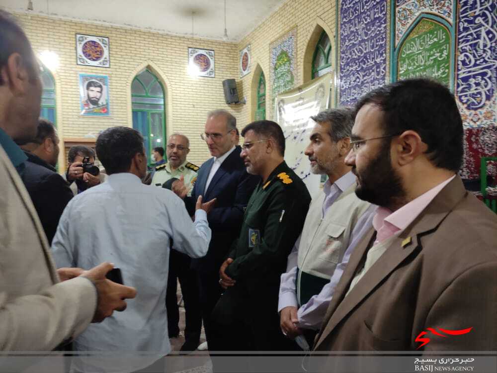 برگزاری میز خدمت قضایی و حقوقی مشترک بسیج حقوقدانان و دادگستری استان در دهستان دشتروم برگزاری میز خدمت قضایی و حقوقی مشترک بسیج حقوقدانان و دادگستری استان در دهستان دشتروم