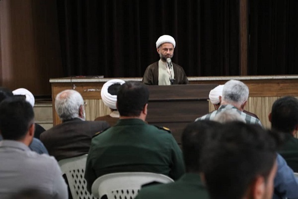 دین بزرگترین نعمت پروردگار به عالم هستی است دین بزرگترین نعمت پروردگار به عالم هستی است