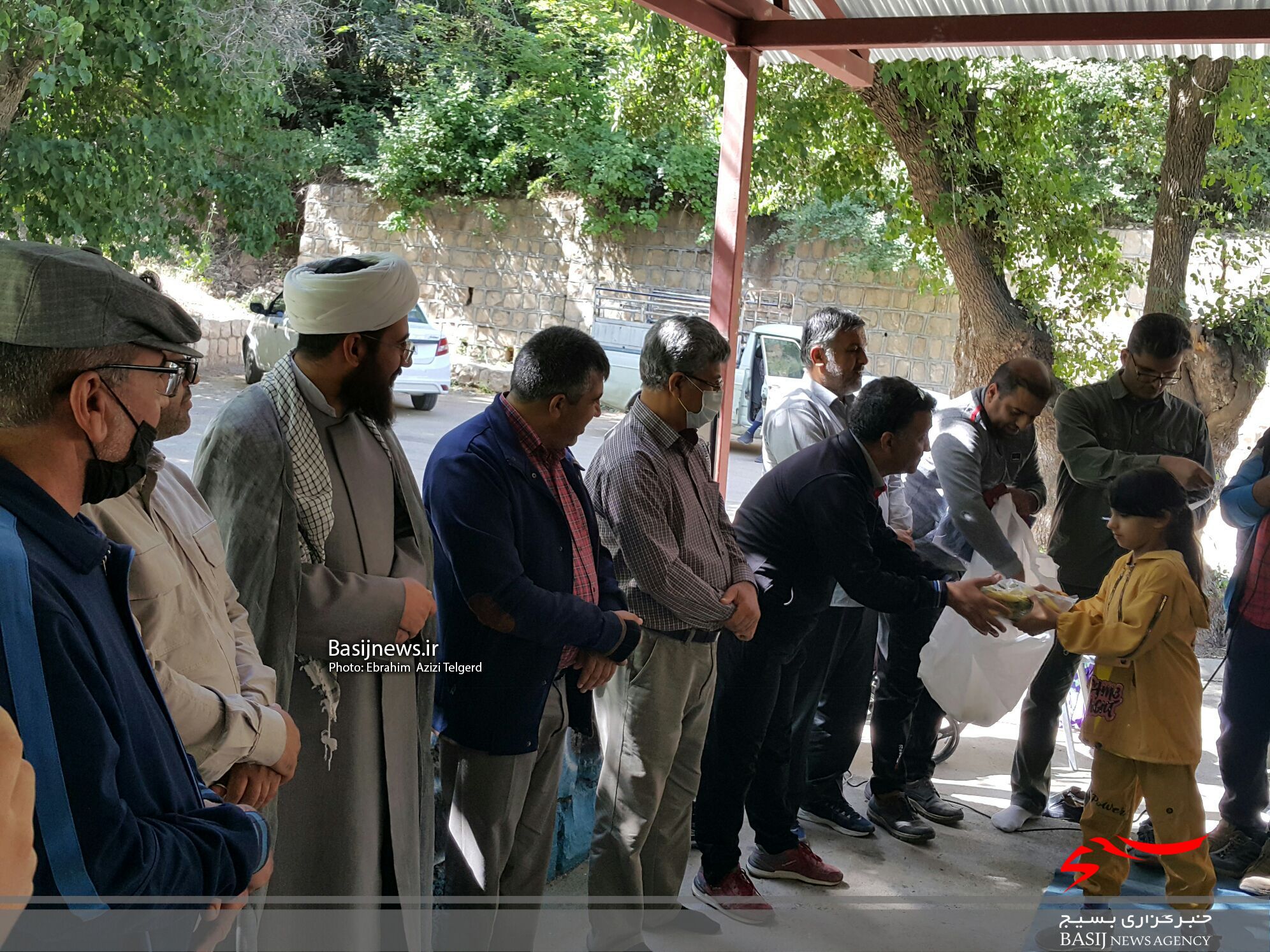 همایش پیاده روی خانوادگی خبرنگاران و اصحاب رسانه در یاسوج همایش پیاده روی خانوادگی خبرنگاران و اصحاب رسانه در یاسوج
