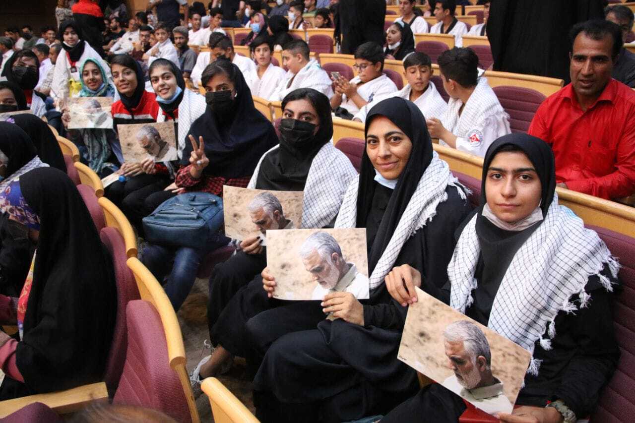 برگزاری دومین یادواره ۴۶۷ شهید ورزشکار استان کرمان برگزاری دومین یادواره ۴۶۷ شهید ورزشکار استان کرمان
