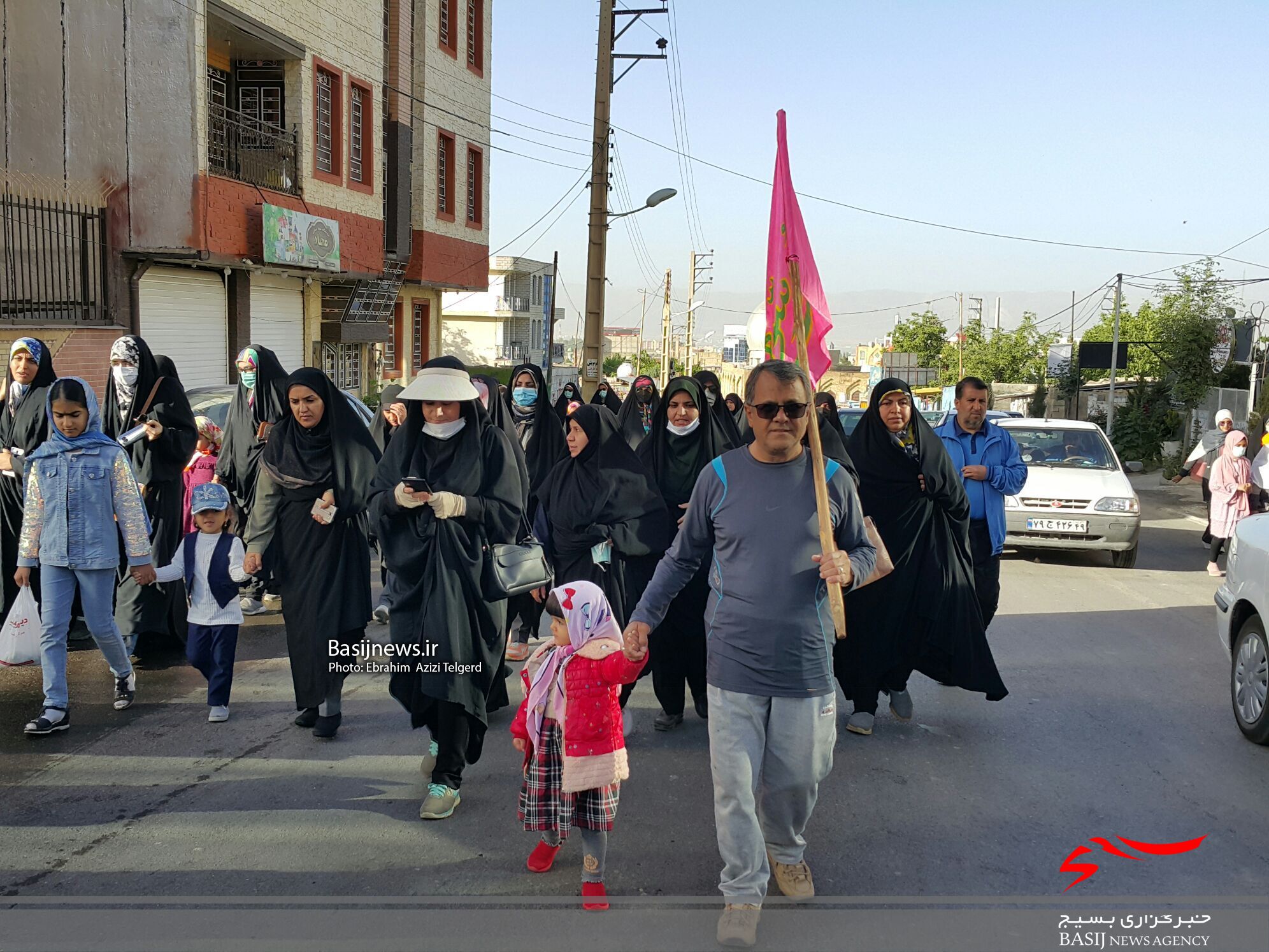 همایش پیاده روی خانواده های کارکنان و پاسداران سپاه فتح کهگیلویه و بویراحمد همایش پیاده روی خانواده های کارکنان و پاسداران سپاه فتح کهگیلویه و بویراحمد
