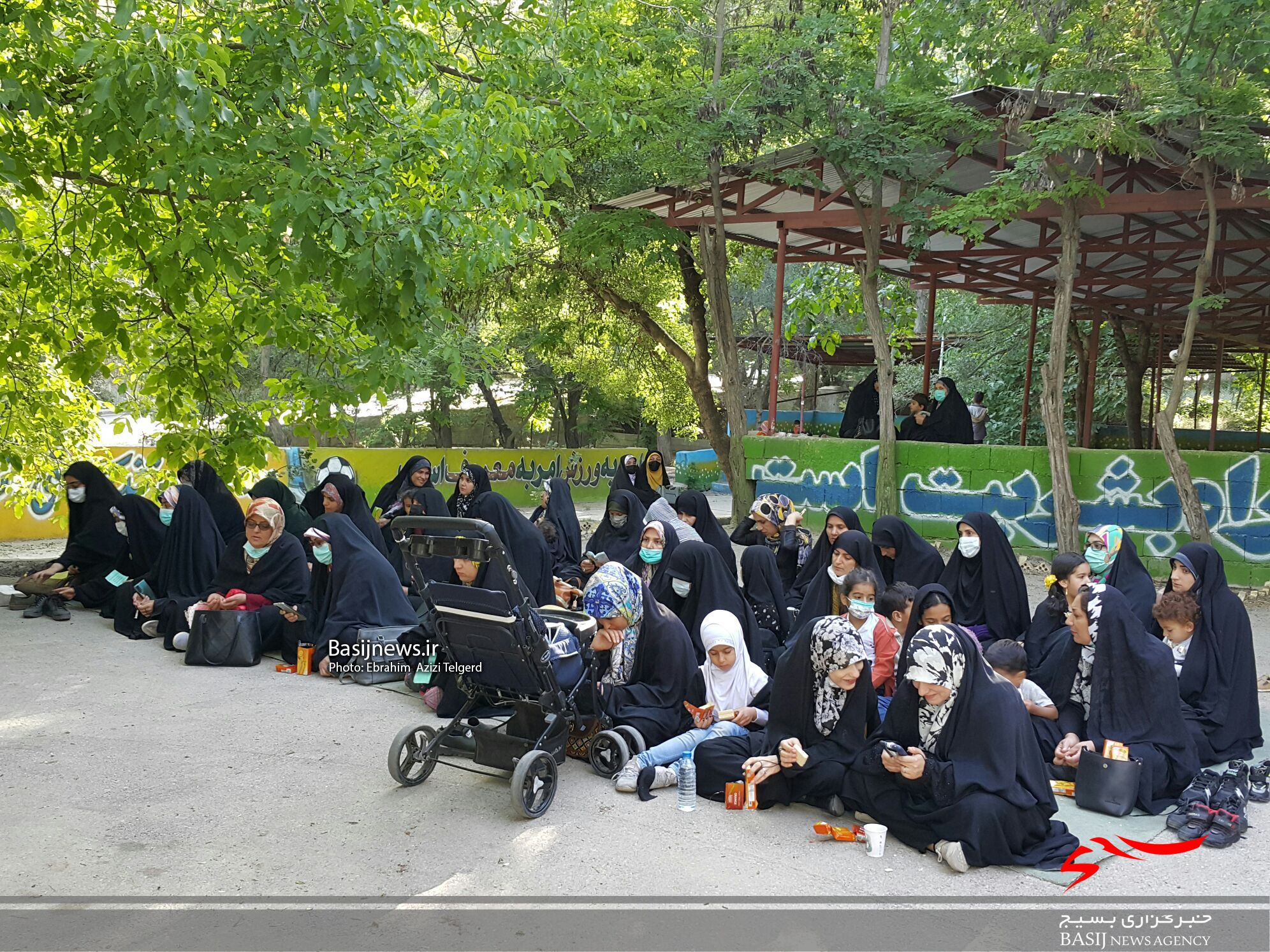 همایش پیاده روی خانواده های کارکنان و پاسداران سپاه فتح کهگیلویه و بویراحمد همایش پیاده روی خانواده های کارکنان و پاسداران سپاه فتح کهگیلویه و بویراحمد
