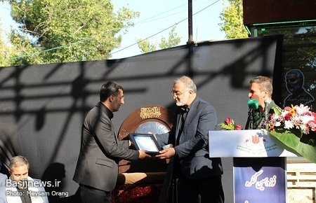 نوزدهمین کنگره سرداران و ۳۰۰ شهید محله وصفنارد