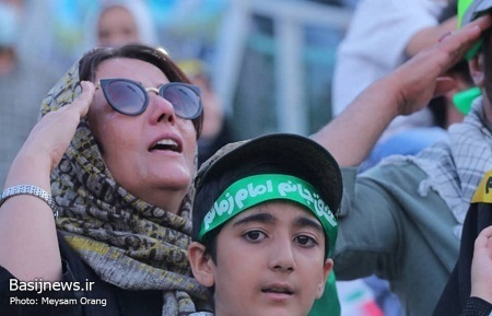 حماسه حضور دهه هشتاد و نودی ها در اجتماع بزرگ و خانوادگی &laquo;سلام فرمانده&raquo;