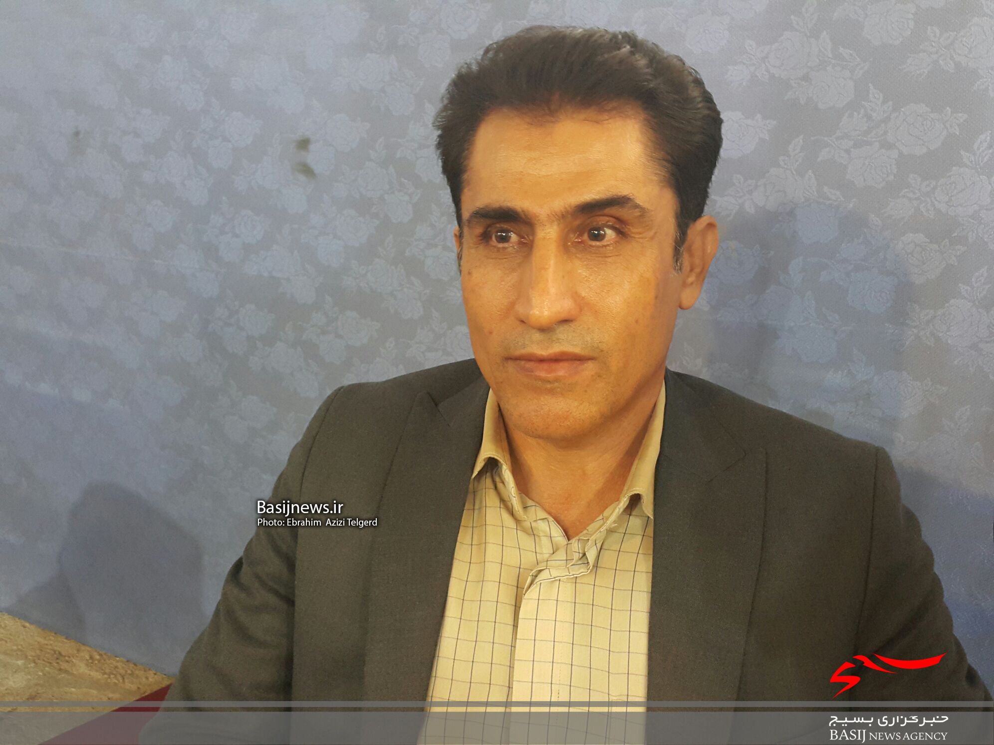 دیدار جمعی از اساتید بسیجی استان با آیت الله ملک حسینی