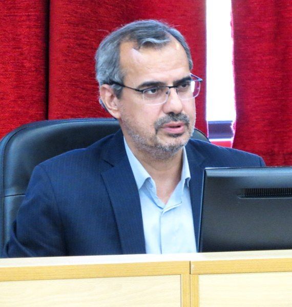 بررسی موانع ۱۷ واحد تولیدی صنعتی و معدنی شهرستان شاهرود