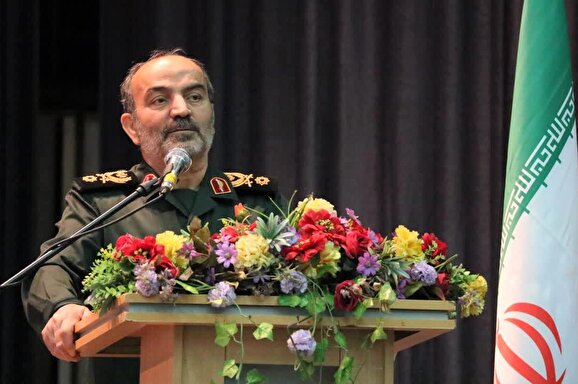 چمران مرد میدان علم و عمل بود چمران مرد میدان علم و عمل بود