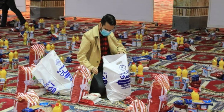 توزیع 1500بسته معیشتی در بین نیازمندان زنجانی توزیع 1500بسته معیشتی در بین نیازمندان زنجانی