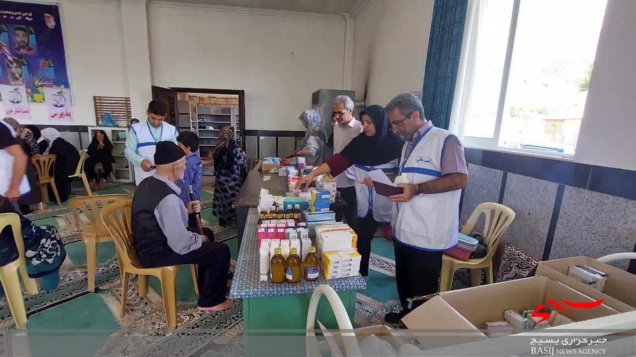 پزشکان متخصص به روستاهای محروم اعزام میشوند پزشکان متخصص به روستاهای محروم اعزام میشوند